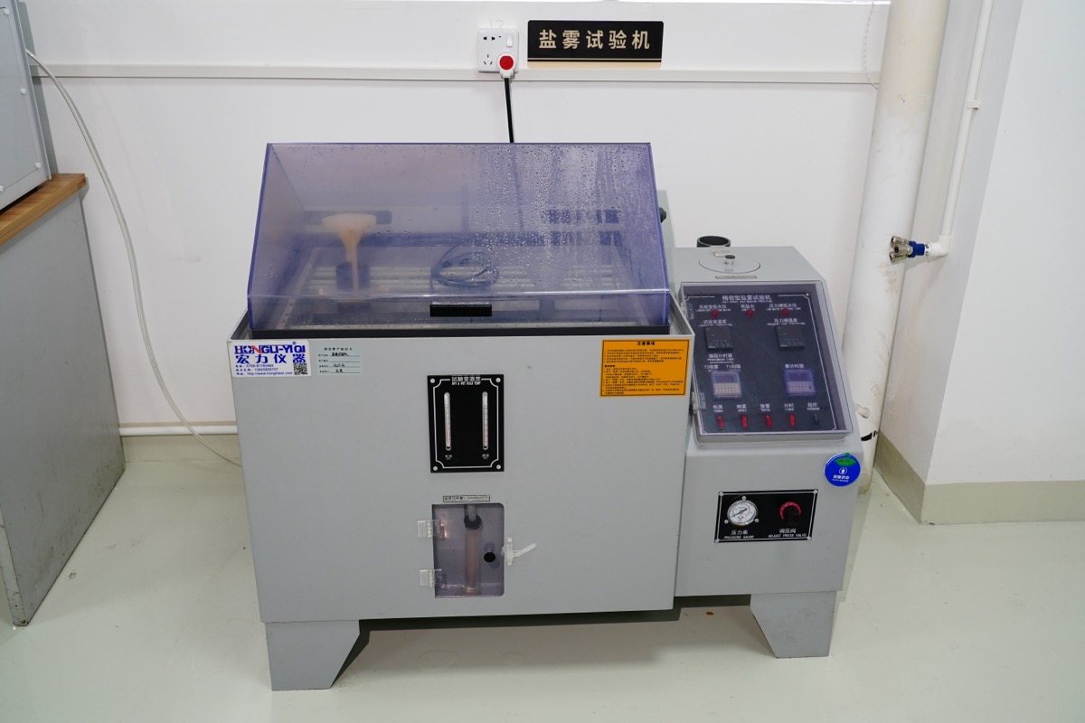 Precision salt spray test machine